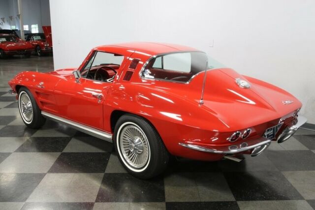 Chevrolet Corvette 1964 image number 33