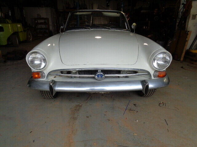 Sunbeam Alpine 1967 image number 2