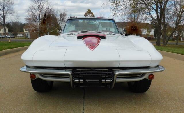 Chevrolet Corvette 1967 image number 1