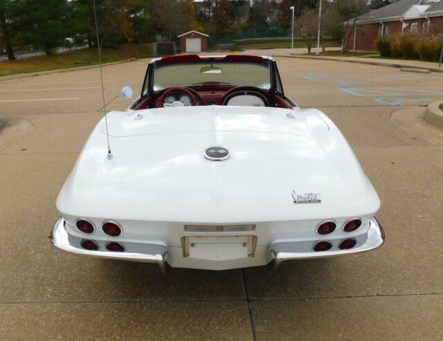 Chevrolet Corvette 1967 image number 15