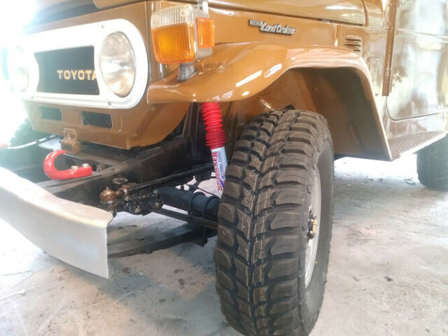 Toyota FJ Cruiser 1974 image number 5