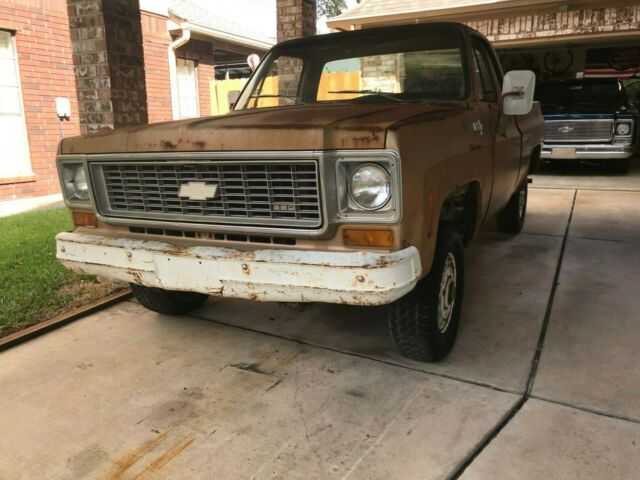 Chevrolet C-10 1974 image number 0