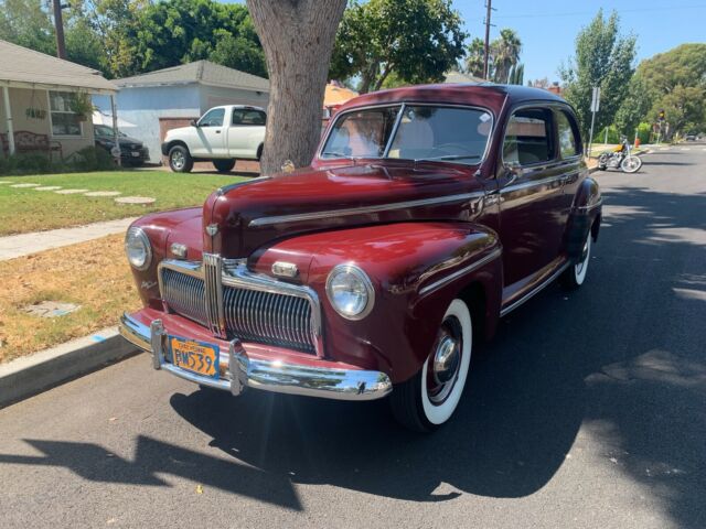 Ford Super Deluxe 1942 image number 14