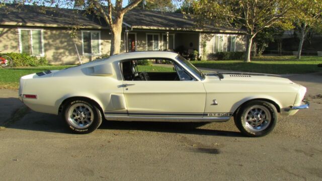 Ford Mustang 1968 image number 23