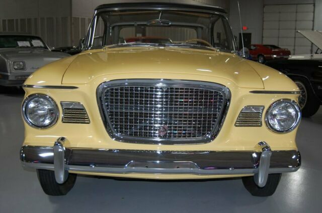 Studebaker Lark Regal VIII Convertible 1960 image number 11