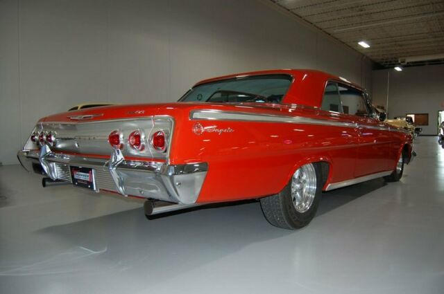 Chevrolet Impala 1962 image number 4