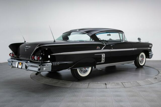 Chevrolet Impala 1958 image number 1