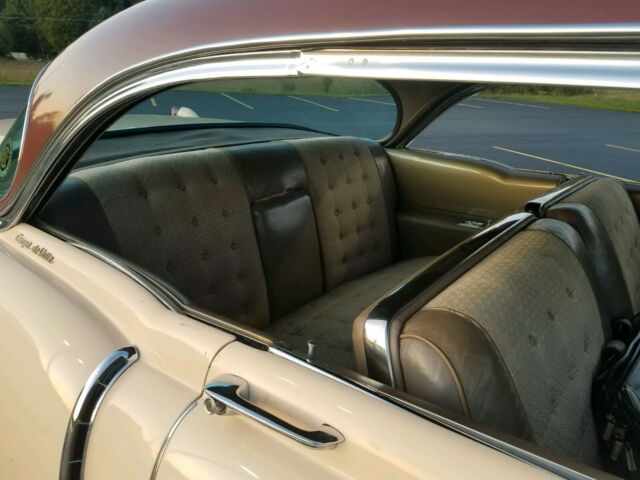 Cadillac DeVille 1955 image number 2