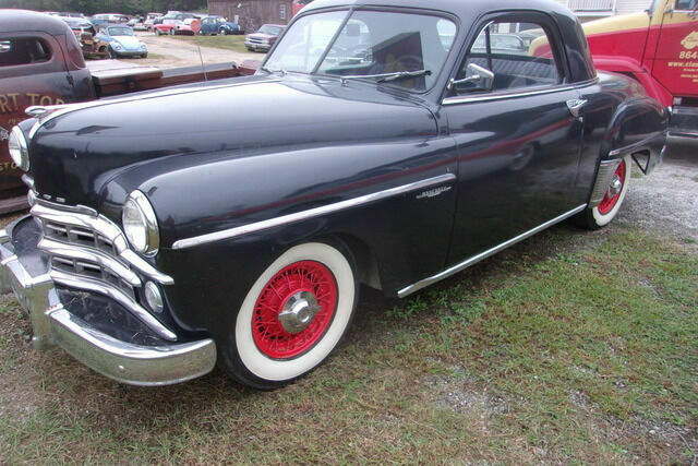 Dodge Wayfarer 1949 image number 1