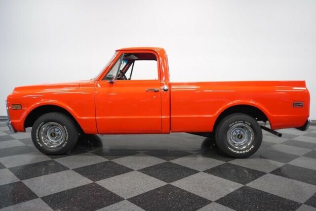 Chevrolet C-10 1970 image number 2