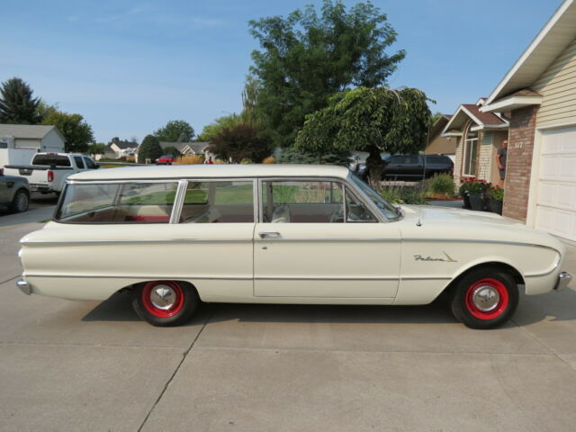 Ford Falcon 1961 image number 24