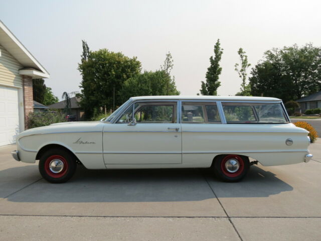 Ford Falcon 1961 image number 27