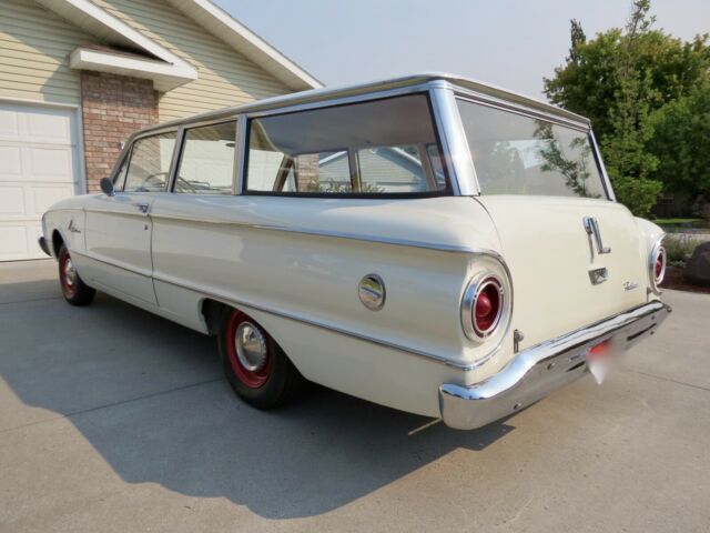 Ford Falcon 1961 image number 28