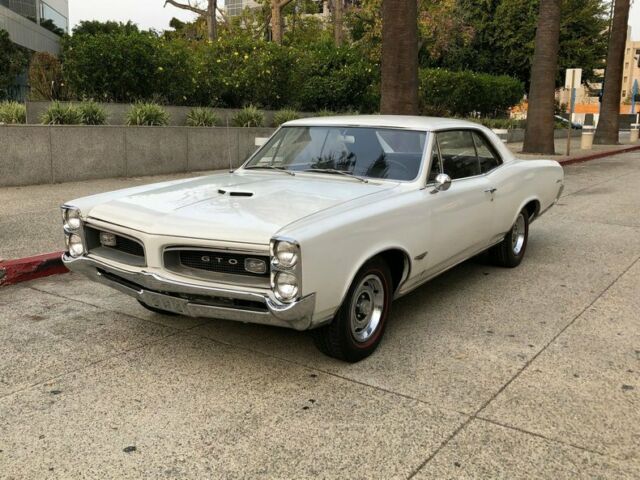 Pontiac GTO 1966 image number 0