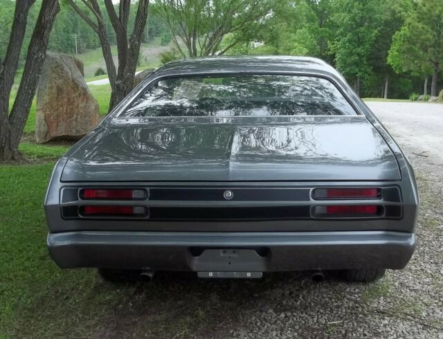 Plymouth Duster 1970 image number 1