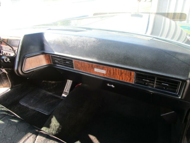 Cadillac Fleetwood 1970 image number 23