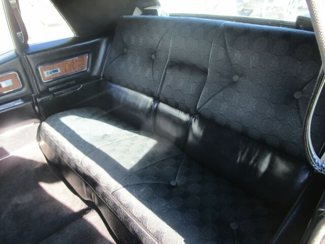 Cadillac Fleetwood 1970 image number 27