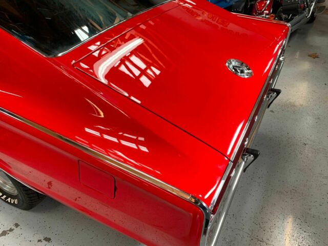 Dodge Charger 1966 image number 2