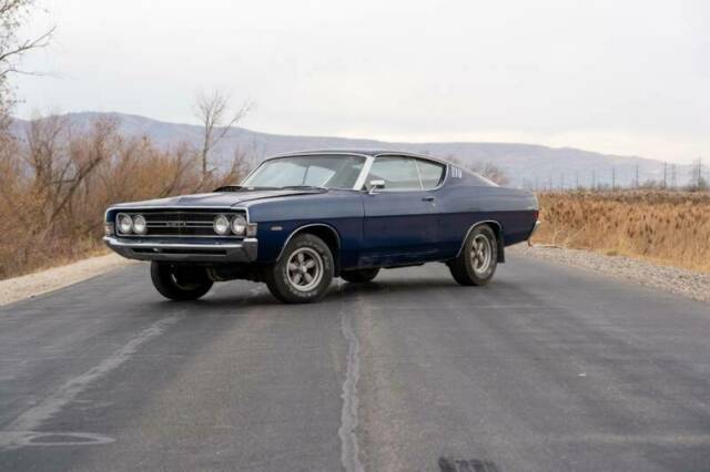 Ford Torino 1968 image number 2