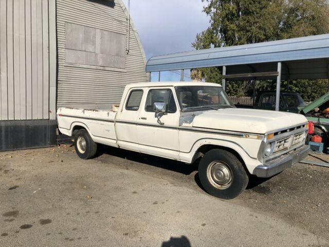 Ford F250 1977 image number 11