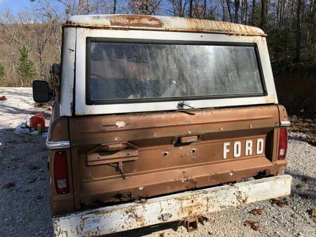 Ford Bronco 1972 image number 16