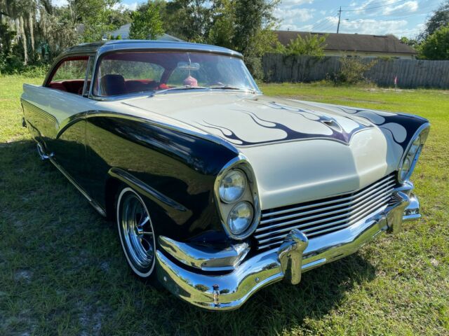 Ford Fairlane 1956 image number 30