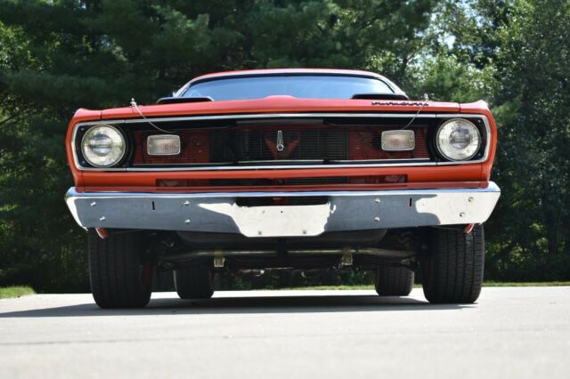 Plymouth Duster 1970 image number 26