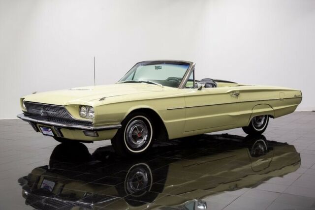 Ford Thunderbird 1966 image number 0