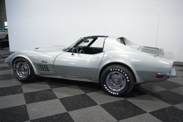 Chevrolet Corvette 1970 image number 8