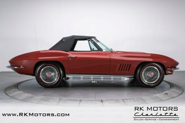 Chevrolet Corvette 1967 image number 13