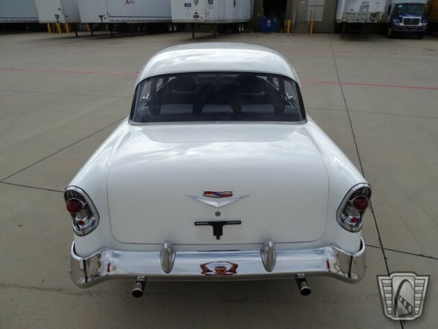 Chevrolet Bel Air/150/210 1956 image number 27