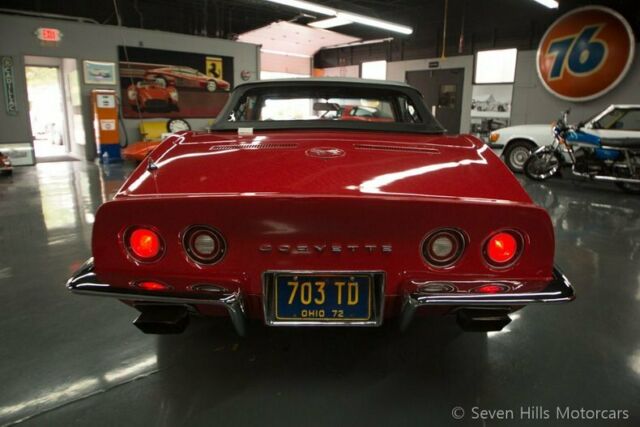 Chevrolet Corvette 1972 image number 26