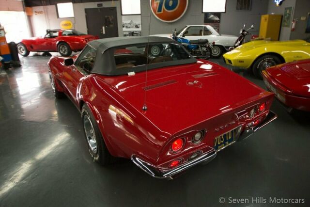 Chevrolet Corvette 1972 image number 27