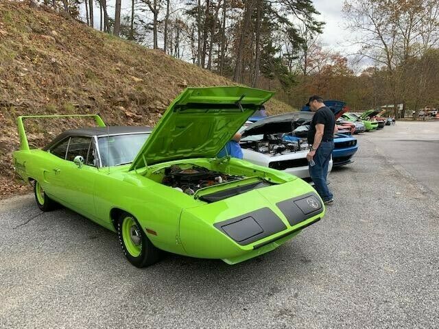 Plymouth Road Runner 1970 image number 12