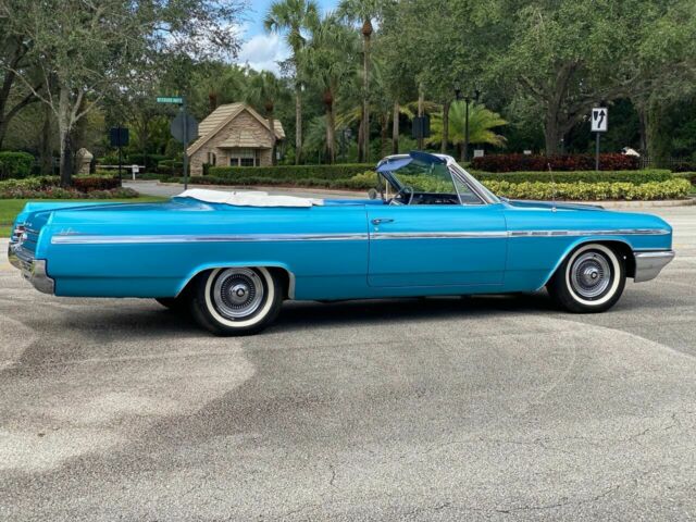 Buick LeSabre 1964 image number 30