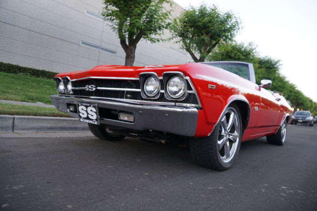 Chevrolet Chevelle Custom LT1 6 spd manual Convertible 1969 image number 4