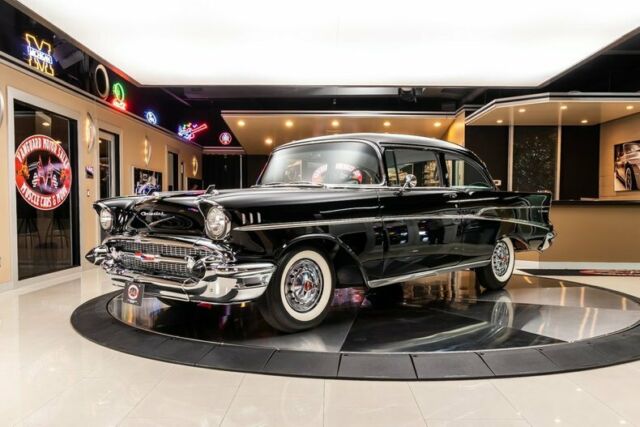 Chevrolet Bel Air/150/210 1957 image number 23