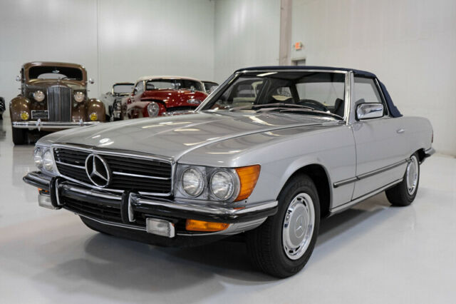 Mercedes-Benz 300-Series 1972 image number 1