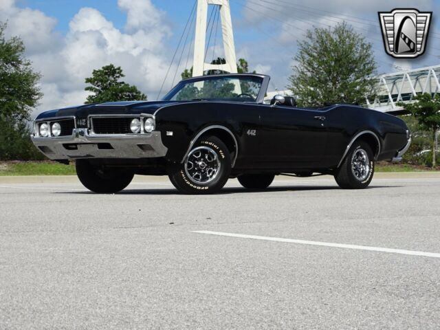 Oldsmobile 442 1969 image number 4