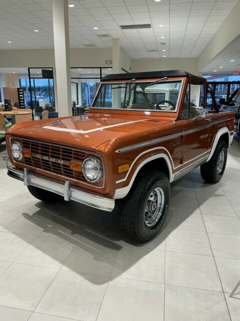 Ford Bronco 1973 image number 26