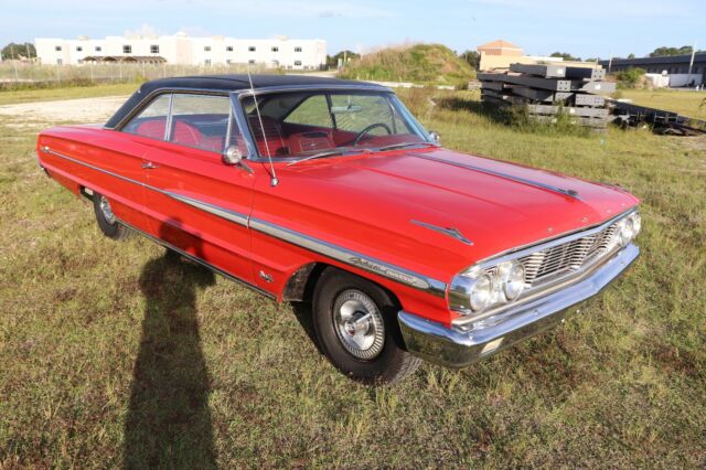 Ford Galaxie 1964 image number 29