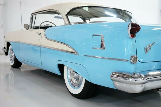 Oldsmobile Eighty-Eight 1955 image number 10