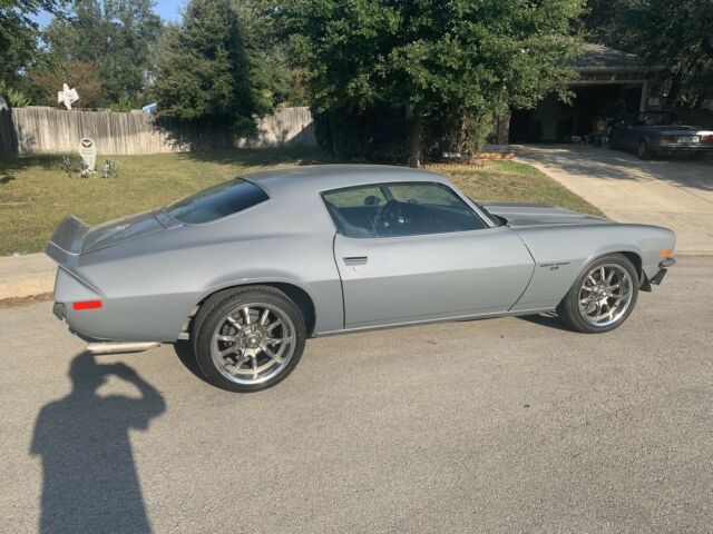 Chevrolet Camaro 5.7 1971 image number 12