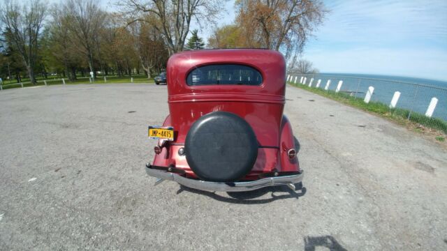 Chevrolet SEDAN 1934 image number 11