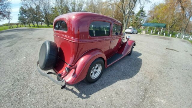 Chevrolet SEDAN 1934 image number 16