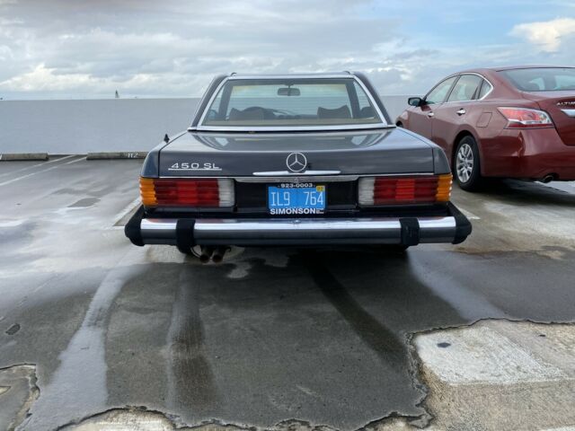 Mercedes-Benz 450SL 1975 image number 1