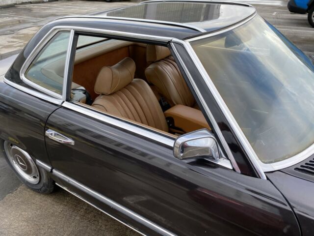 Mercedes-Benz 450SL 1975 image number 16