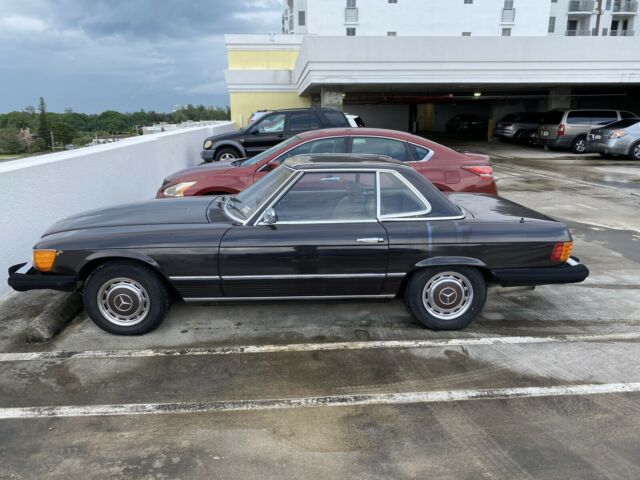 Mercedes-Benz 450SL 1975 image number 17