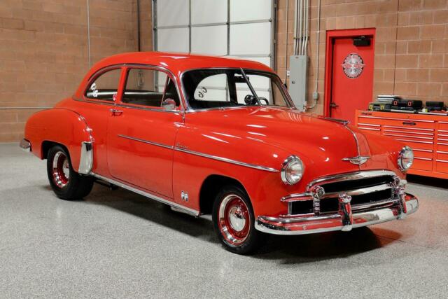 Chevrolet Deluxe Coupe 1950 image number 2