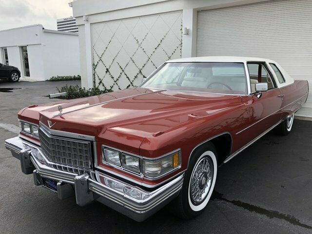 Cadillac DeVille 1976 image number 25